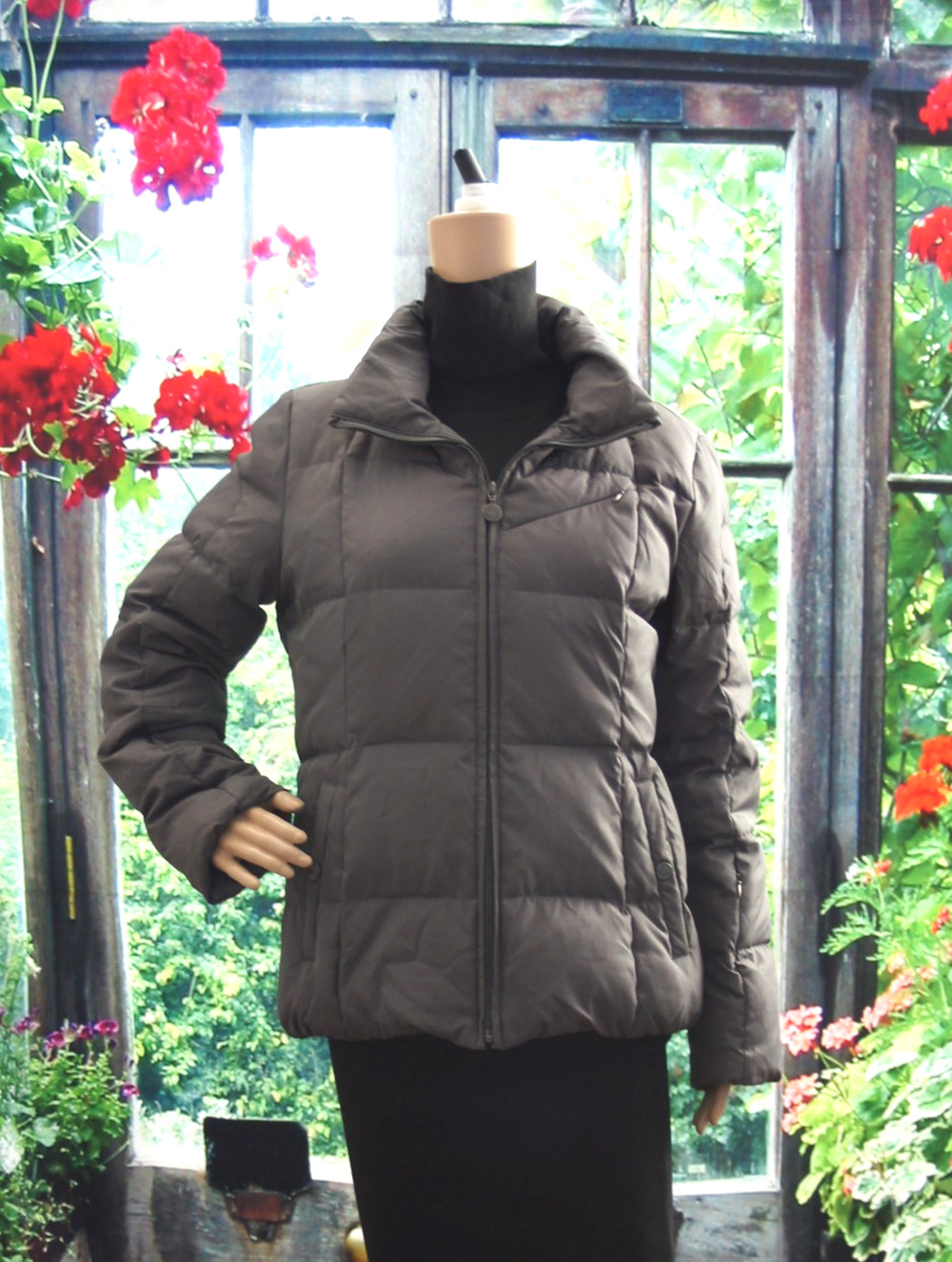 Calvin Klein Dark Gray Puffer Jacket size M